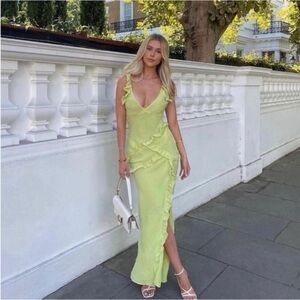 House of CB NWOT Pixie' lime ruffle georgette maxi dress, small